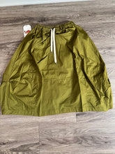 Load image into Gallery viewer, ARMY GREEN POCKET SKIRT (4T-14)

