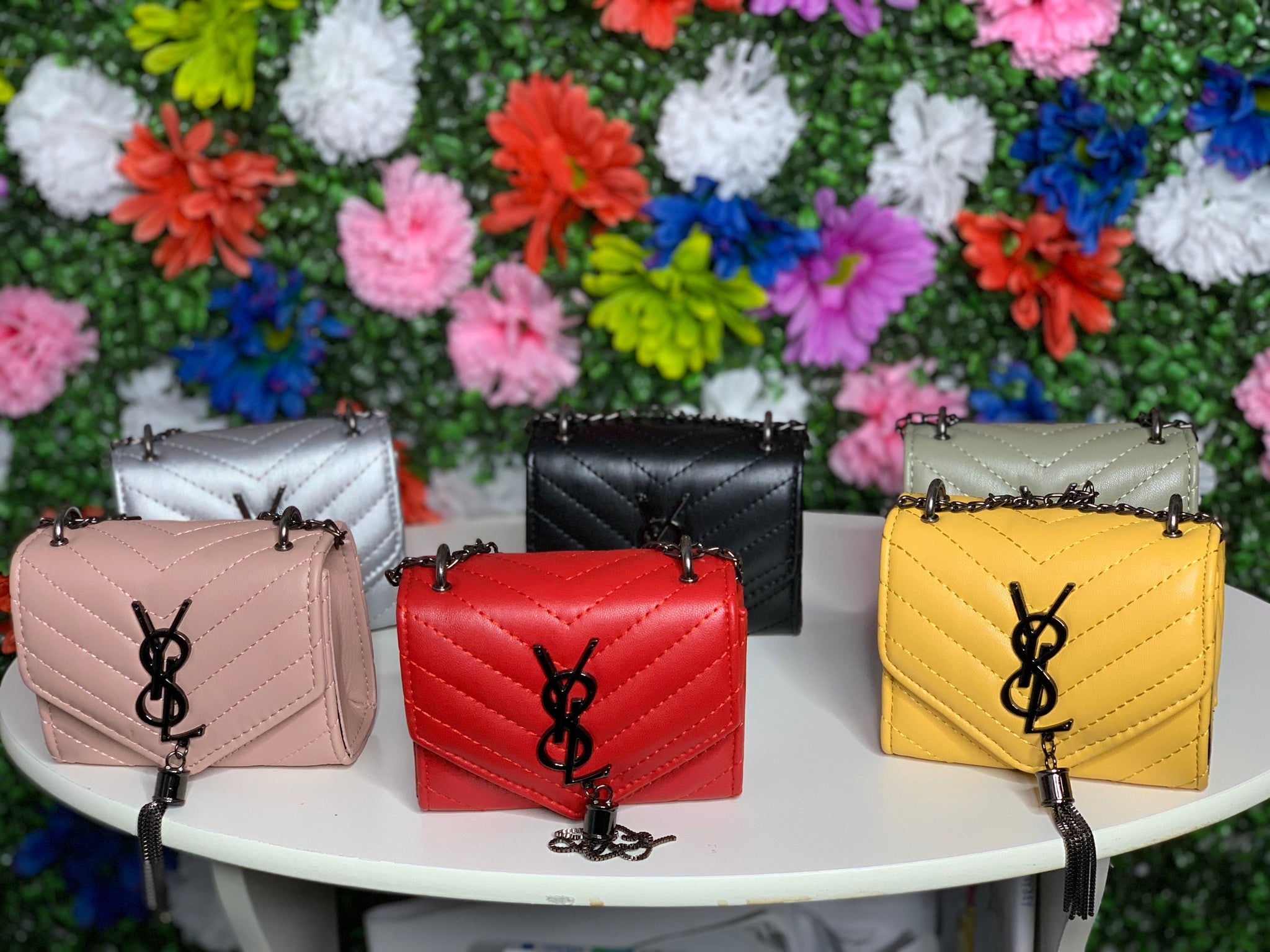 Buy Babli Women' velvet shoulder Tote Bag | Ladies Purse Handbag|Lichi  Velvet Bag For Women | Girls Bag Stylish | Ladies Hand bags For Women | Ladies  Hand Bag Under 500 at Amazon.in